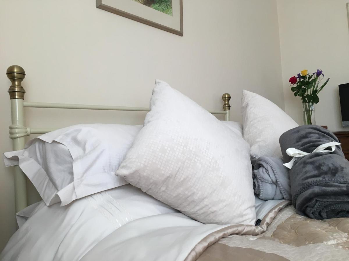 5 Charlton Mill Way B&B Chichester Quarto foto