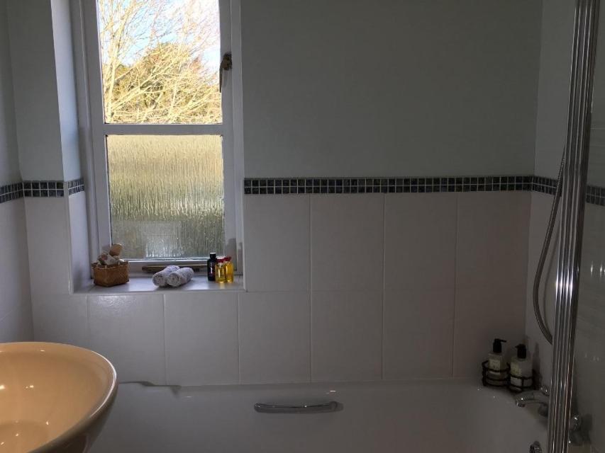 5 Charlton Mill Way B&B Chichester Quarto foto