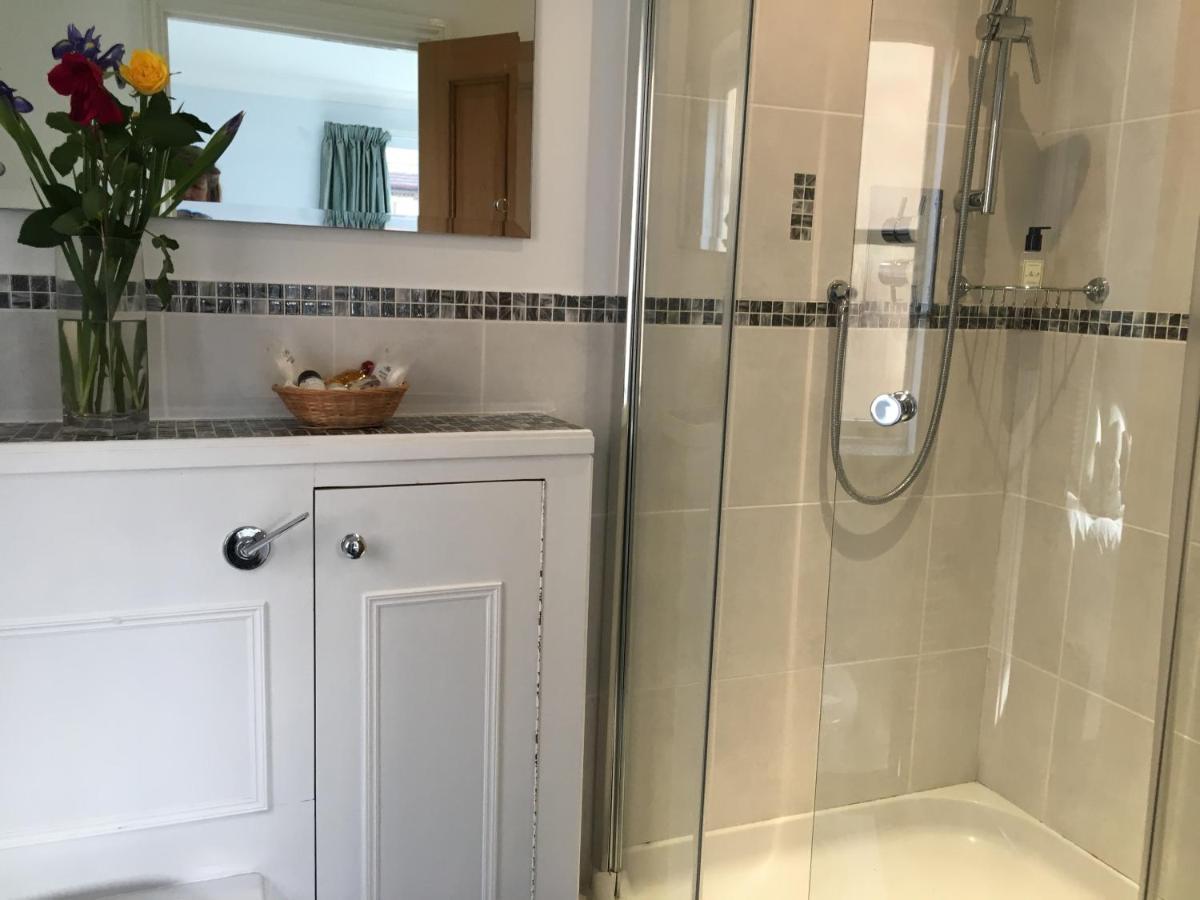 5 Charlton Mill Way B&B Chichester Quarto foto